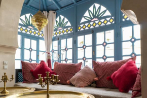 Dar Lysis private with pool and breakfasts